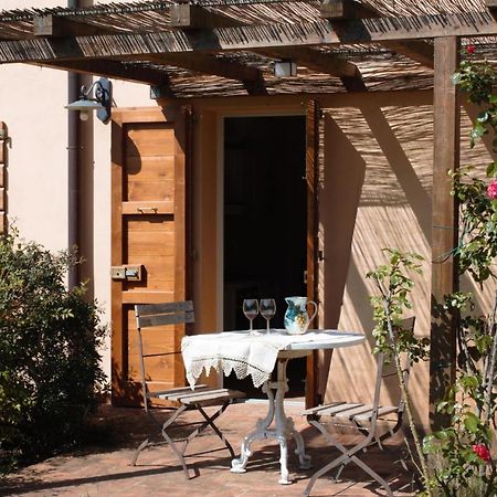 Mulino Della Rivolta Villa Montenero  ภายนอก รูปภาพ