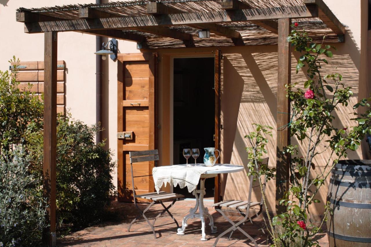 Mulino Della Rivolta Villa Montenero  ภายนอก รูปภาพ